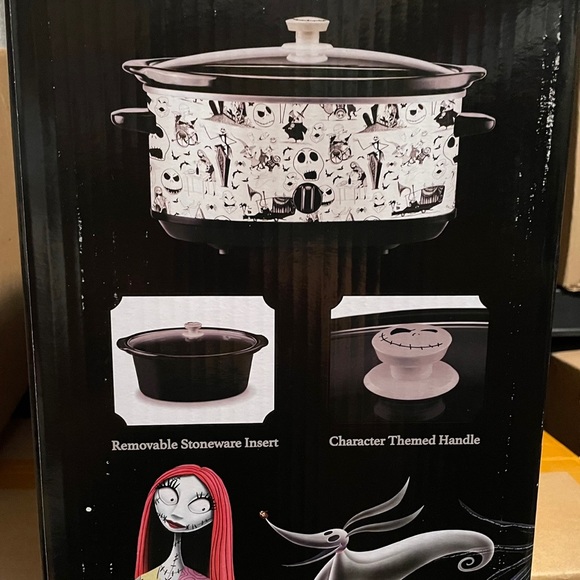 The Nightmare Before Christmas Characters 7-Quart Slow Cooker Crockpot BNIB Pot - Picture 9 of 9